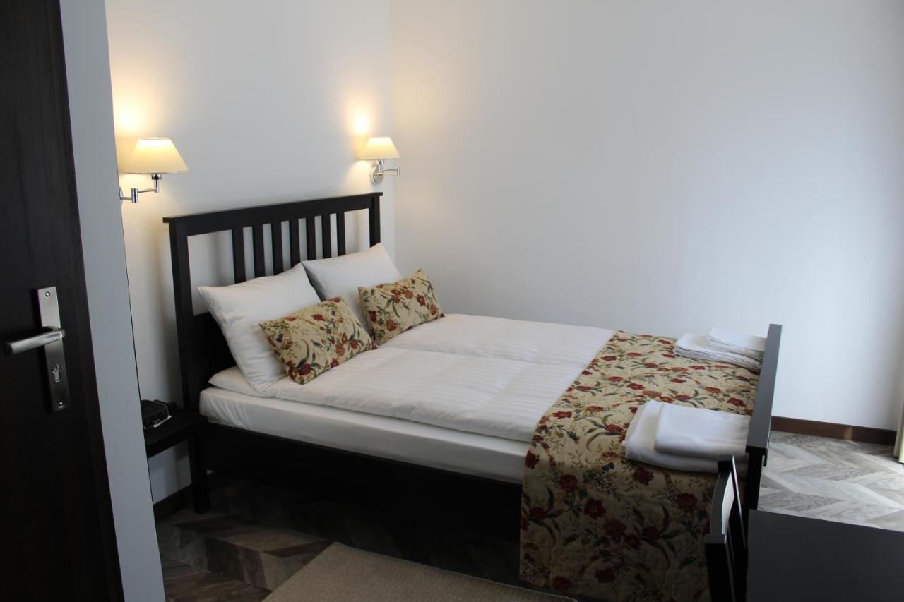 Arka Hotel 2*
